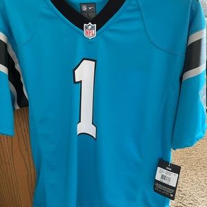 Cam Newton Jersey .  Large. NWT